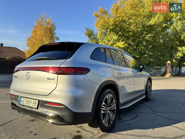 Серый Мерседес EQS SUV, объемом двигателя 0 л и пробегом 31 тыс. км за 72000 $, фото 12 на Automoto.ua