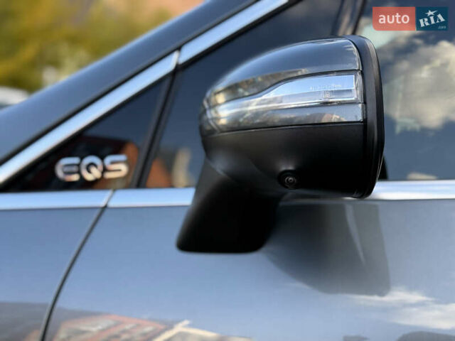 Серый Мерседес EQS SUV, объемом двигателя 0 л и пробегом 16 тыс. км за 85500 $, фото 11 на Automoto.ua