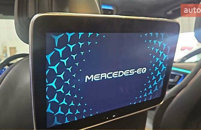 Серый Мерседес EQS SUV, объемом двигателя 0 л и пробегом 17 тыс. км за 62500 $, фото 8 на Automoto.ua