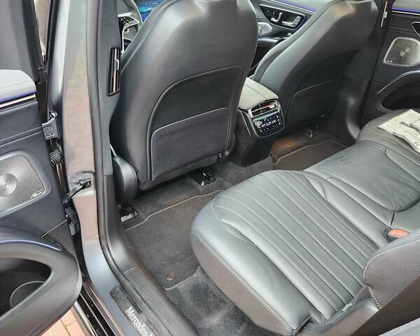 Сірий Мерседес EQS SUV, об'ємом двигуна 0 л та пробігом 43 тис. км за 74000 $, фото 13 на Automoto.ua