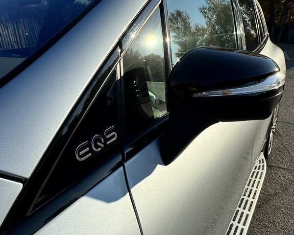 Серый Мерседес EQS SUV, объемом двигателя 0 л и пробегом 31 тыс. км за 72000 $, фото 25 на Automoto.ua