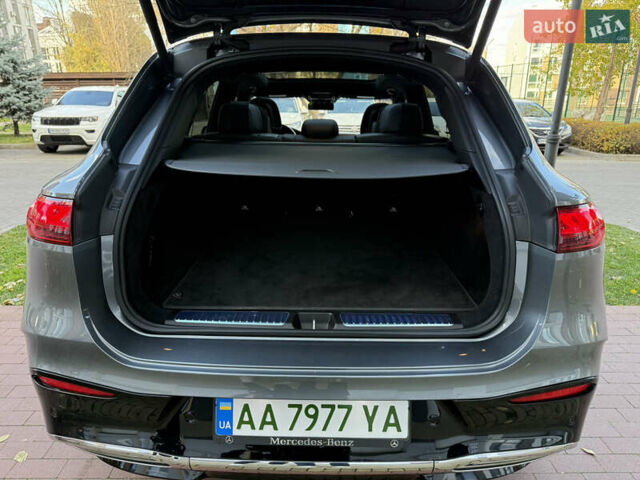 Серый Мерседес EQS SUV, объемом двигателя 0 л и пробегом 16 тыс. км за 85500 $, фото 18 на Automoto.ua