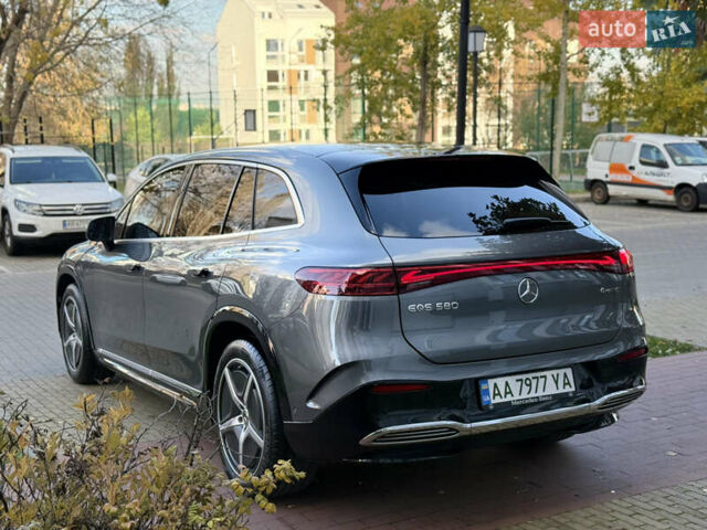 Серый Мерседес EQS SUV, объемом двигателя 0 л и пробегом 16 тыс. км за 85500 $, фото 7 на Automoto.ua