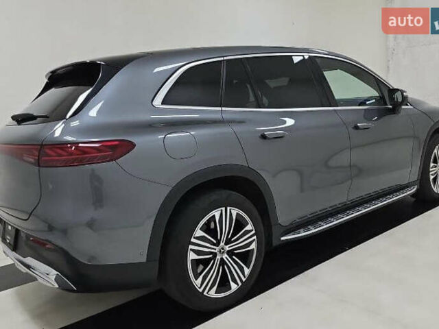 Серый Мерседес EQS SUV, объемом двигателя 0 л и пробегом 17 тыс. км за 62500 $, фото 2 на Automoto.ua