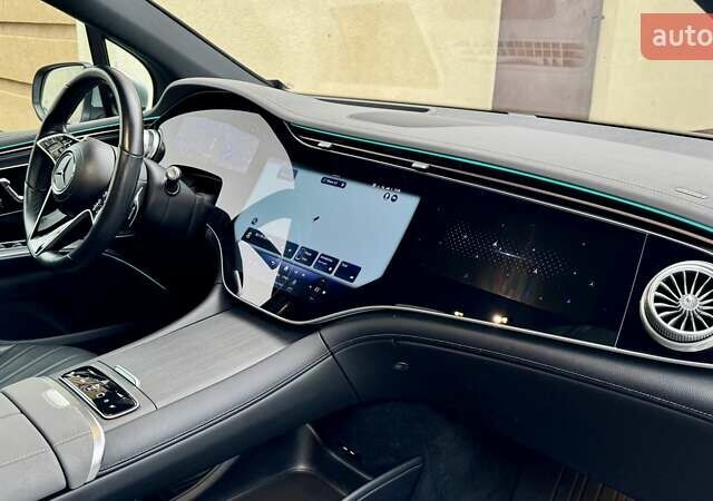 Серый Мерседес EQS SUV, объемом двигателя 0 л и пробегом 27 тыс. км за 78000 $, фото 11 на Automoto.ua