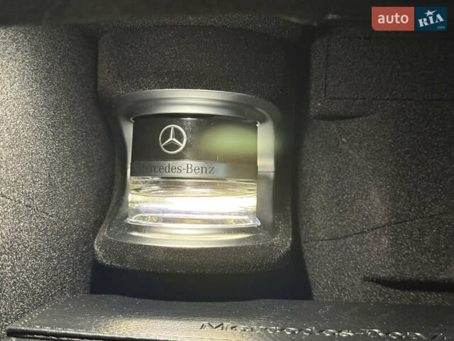 Серый Мерседес EQS SUV, объемом двигателя 0 л и пробегом 16 тыс. км за 85500 $, фото 37 на Automoto.ua