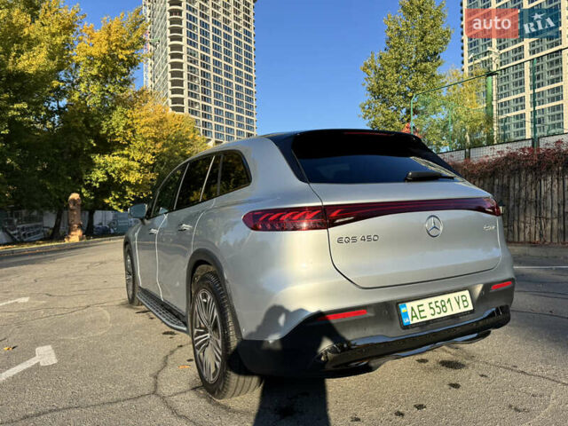Серый Мерседес EQS SUV, объемом двигателя 0 л и пробегом 31 тыс. км за 72000 $, фото 8 на Automoto.ua