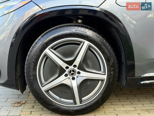 Серый Мерседес EQS SUV, объемом двигателя 0 л и пробегом 16 тыс. км за 85500 $, фото 9 на Automoto.ua