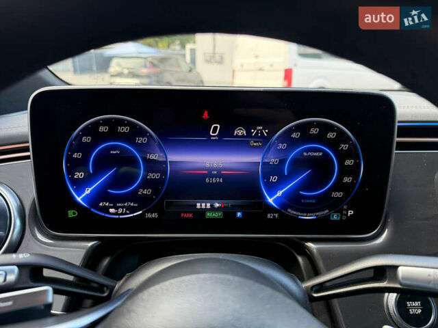 Серый Мерседес EQS SUV, объемом двигателя 0 л и пробегом 61 тыс. км за 59000 $, фото 13 на Automoto.ua