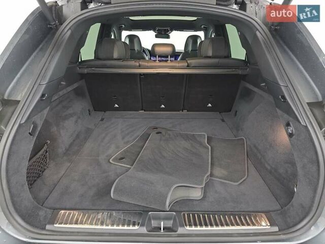 Серый Мерседес EQS SUV, объемом двигателя 0 л и пробегом 5 тыс. км за 42000 $, фото 6 на Automoto.ua