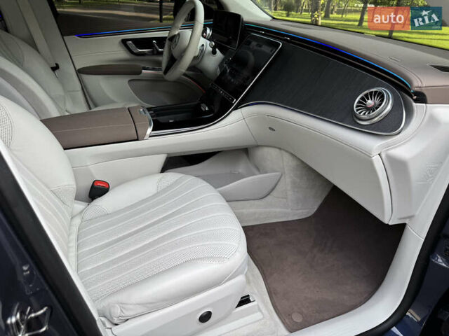 Синий Мерседес EQS SUV, объемом двигателя 0 л и пробегом 24 тыс. км за 68000 $, фото 70 на Automoto.ua