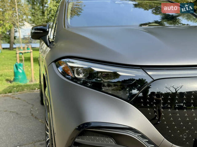 Синий Мерседес EQS SUV, объемом двигателя 0 л и пробегом 24 тыс. км за 68000 $, фото 17 на Automoto.ua