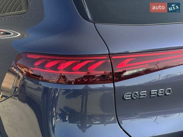 Синий Мерседес EQS SUV, объемом двигателя 0 л и пробегом 16 тыс. км за 102999 $, фото 20 на Automoto.ua
