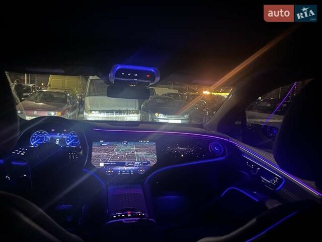 Синий Мерседес EQS SUV, объемом двигателя 0 л и пробегом 19 тыс. км за 70000 $, фото 32 на Automoto.ua