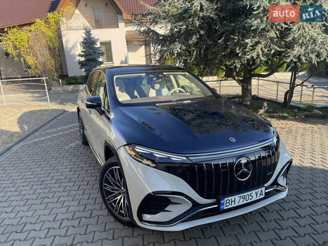 Синий Мерседес EQS SUV, объемом двигателя 0 л и пробегом 31 тыс. км за 67000 $, фото 5 на Automoto.ua