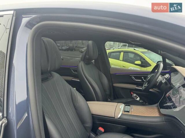 Синий Мерседес EQS SUV, объемом двигателя 0 л и пробегом 19 тыс. км за 71000 $, фото 16 на Automoto.ua