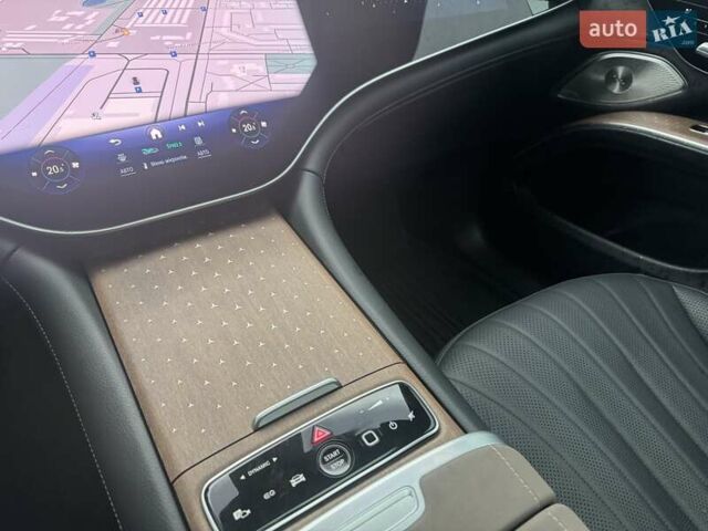 Синий Мерседес EQS SUV, объемом двигателя 0 л и пробегом 19 тыс. км за 70000 $, фото 26 на Automoto.ua