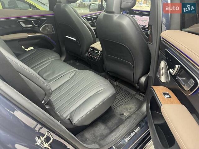 Синий Мерседес EQS SUV, объемом двигателя 0 л и пробегом 19 тыс. км за 71000 $, фото 22 на Automoto.ua