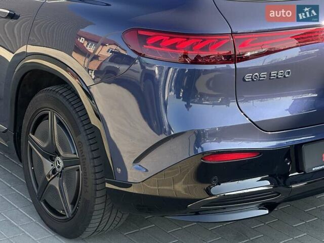 Синий Мерседес EQS SUV, объемом двигателя 0 л и пробегом 16 тыс. км за 102999 $, фото 19 на Automoto.ua