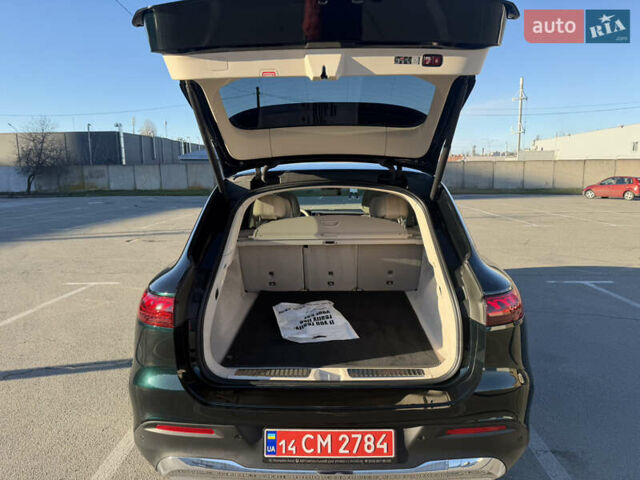 Зеленый Мерседес EQS SUV, объемом двигателя 0 л и пробегом 39 тыс. км за 55600 $, фото 5 на Automoto.ua