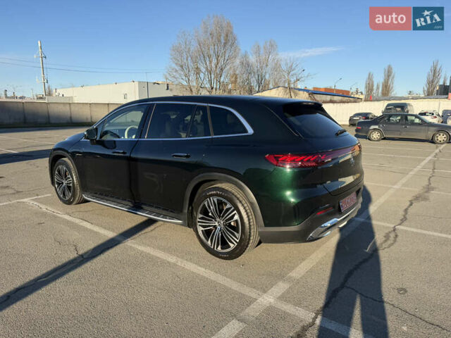 Зеленый Мерседес EQS SUV, объемом двигателя 0 л и пробегом 39 тыс. км за 55600 $, фото 2 на Automoto.ua