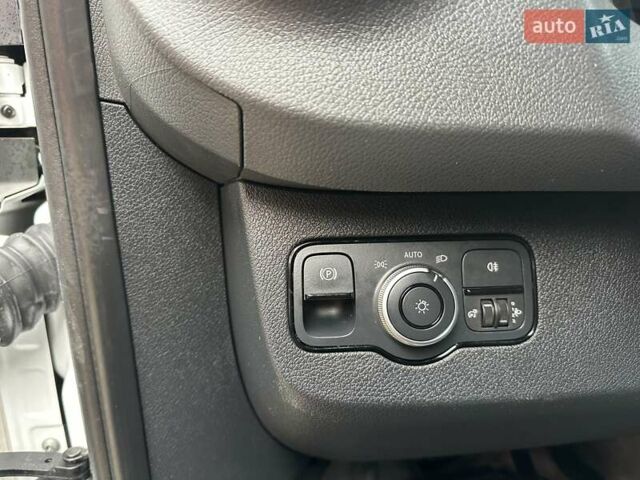 Білий Мерседес eSprinter, об'ємом двигуна 0 л та пробігом 32 тис. км за 19300 $, фото 33 на Automoto.ua