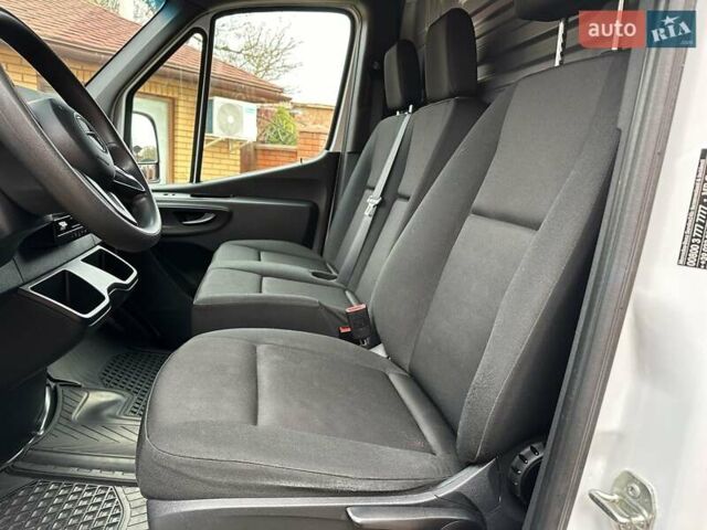 Білий Мерседес eSprinter, об'ємом двигуна 0 л та пробігом 32 тис. км за 19300 $, фото 32 на Automoto.ua