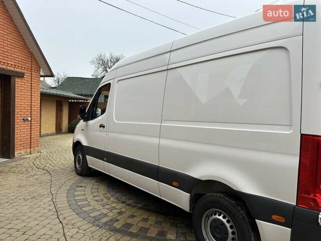 Белый Мерседес eSprinter, объемом двигателя 0 л и пробегом 32 тыс. км за 19300 $, фото 9 на Automoto.ua