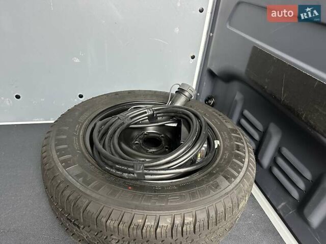 Білий Мерседес eSprinter, об'ємом двигуна 0 л та пробігом 32 тис. км за 19300 $, фото 59 на Automoto.ua