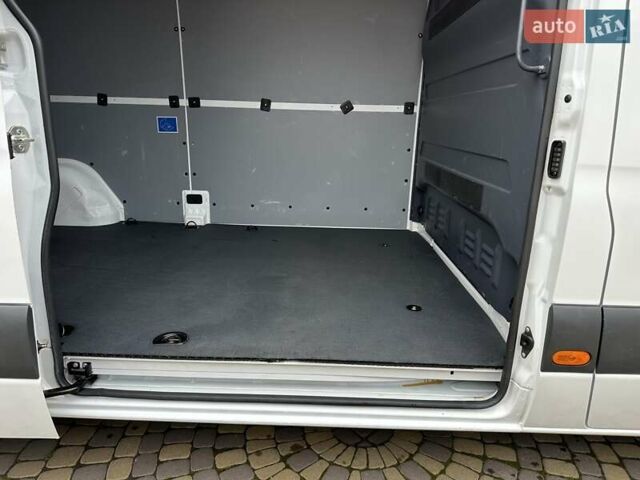 Білий Мерседес eSprinter, об'ємом двигуна 0 л та пробігом 32 тис. км за 19300 $, фото 52 на Automoto.ua