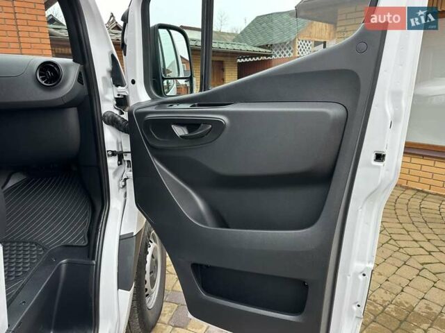 Білий Мерседес eSprinter, об'ємом двигуна 0 л та пробігом 32 тис. км за 19300 $, фото 61 на Automoto.ua