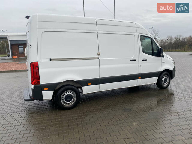 Белый Мерседес eSprinter, объемом двигателя 0 л и пробегом 26 тыс. км за 18300 $, фото 3 на Automoto.ua