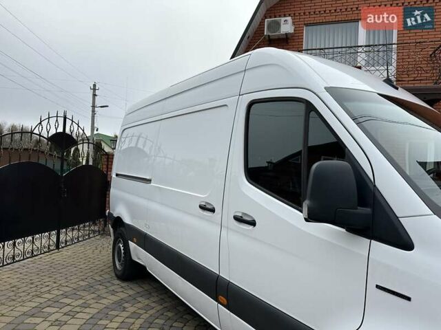 Белый Мерседес eSprinter, объемом двигателя 0 л и пробегом 32 тыс. км за 19300 $, фото 19 на Automoto.ua
