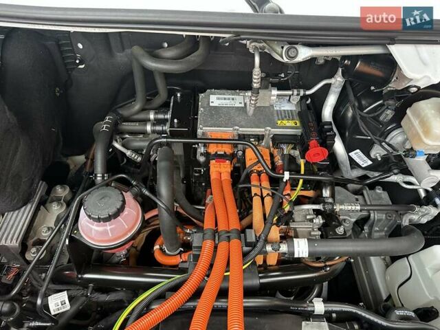 Білий Мерседес eSprinter, об'ємом двигуна 0 л та пробігом 32 тис. км за 19300 $, фото 78 на Automoto.ua