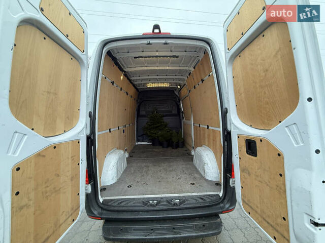 Белый Мерседес eSprinter, объемом двигателя 0 л и пробегом 38 тыс. км за 23900 $, фото 22 на Automoto.ua