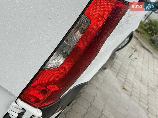 Белый Мерседес eSprinter, объемом двигателя 0 л и пробегом 38 тыс. км за 23900 $, фото 17 на Automoto.ua