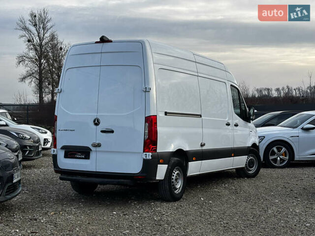 Белый Мерседес eSprinter, объемом двигателя 0 л и пробегом 25 тыс. км за 19500 $, фото 5 на Automoto.ua