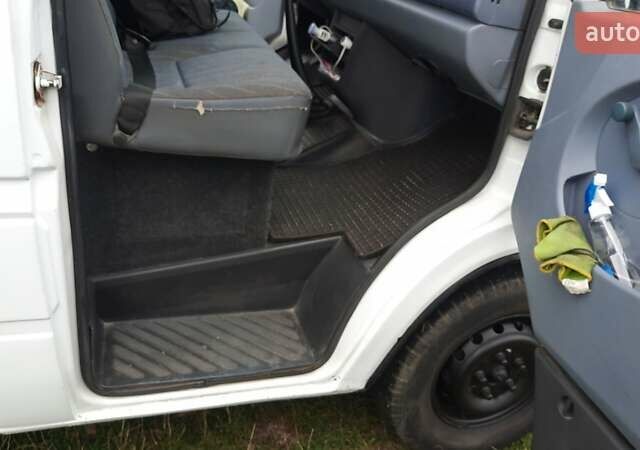 Белый Мерседес eSprinter, объемом двигателя 2.87 л и пробегом 460 тыс. км за 6700 $, фото 2 на Automoto.ua