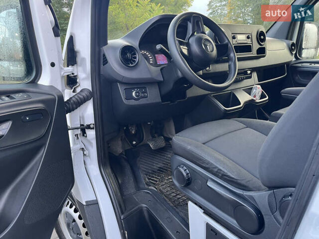 Мерседес eSprinter 2024 в Старая Выжевка на Automoto.ua Белый Мерседес eSprinter, объемом двигателя 2.45 л и пробегом 25 тыс. км за 19300 $, фото 12 на Automoto.ua