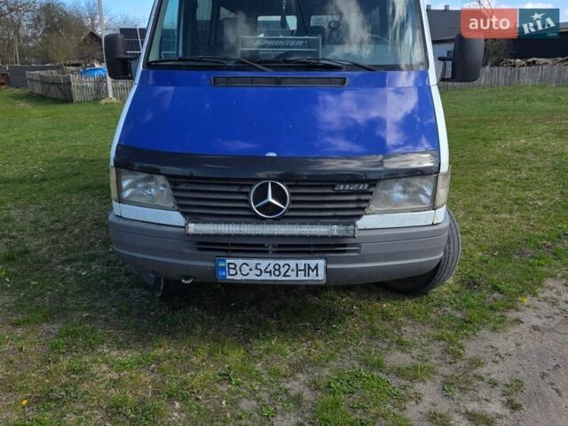 Белый Мерседес eSprinter, объемом двигателя 2.87 л и пробегом 502 тыс. км за 10500 $, фото 2 на Automoto.ua