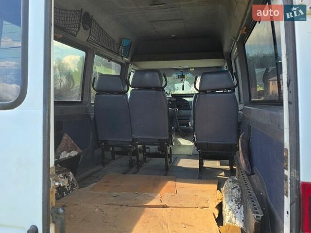 Белый Мерседес eSprinter, объемом двигателя 2.87 л и пробегом 502 тыс. км за 10500 $, фото 5 на Automoto.ua