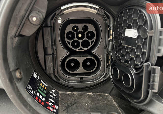 Мерседес eSprinter, объемом двигателя 0 л и пробегом 19 тыс. км за 20989 $, фото 25 на Automoto.ua