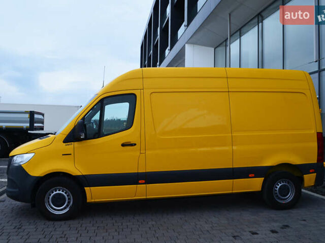 Желтый Мерседес eSprinter, объемом двигателя 0 л и пробегом 27 тыс. км за 20572 $, фото 7 на Automoto.ua