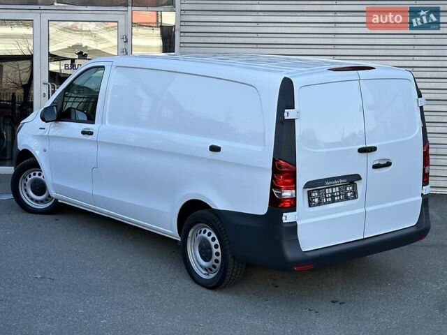 Білий Мерседес eVito, об'ємом двигуна 0 л та пробігом 14 тис. км за 21500 $, фото 8 на Automoto.ua