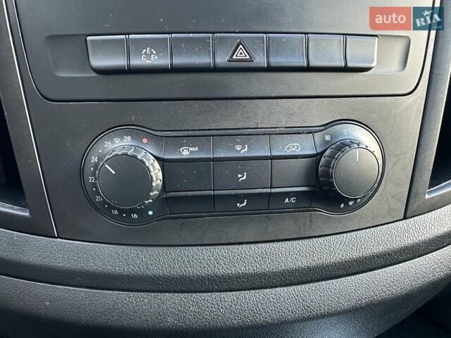 Білий Мерседес eVito, об'ємом двигуна 0 л та пробігом 14 тис. км за 21500 $, фото 27 на Automoto.ua