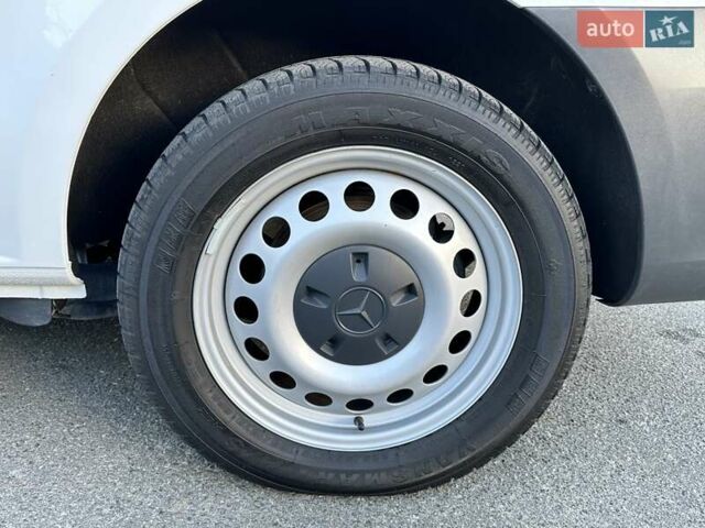 Білий Мерседес eVito, об'ємом двигуна 0 л та пробігом 14 тис. км за 21500 $, фото 10 на Automoto.ua