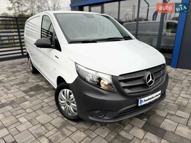 Білий Мерседес eVito, об'ємом двигуна 0 л та пробігом 47 тис. км за 18900 $, фото 6 на Automoto.ua