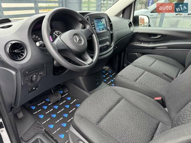 Білий Мерседес eVito, об'ємом двигуна 0 л та пробігом 47 тис. км за 18900 $, фото 3 на Automoto.ua