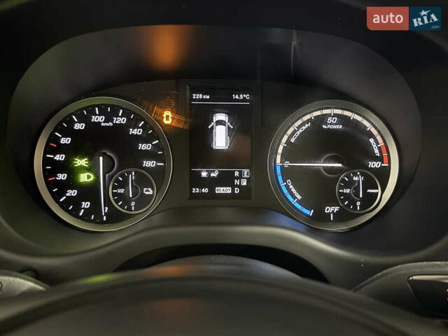 Білий Мерседес eVito, об'ємом двигуна 0 л та пробігом 11 тис. км за 24999 $, фото 17 на Automoto.ua