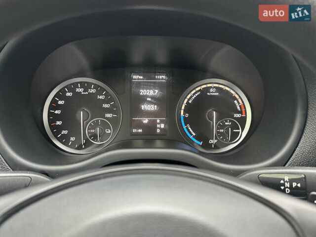 Білий Мерседес eVito, об'ємом двигуна 0 л та пробігом 11 тис. км за 24999 $, фото 23 на Automoto.ua